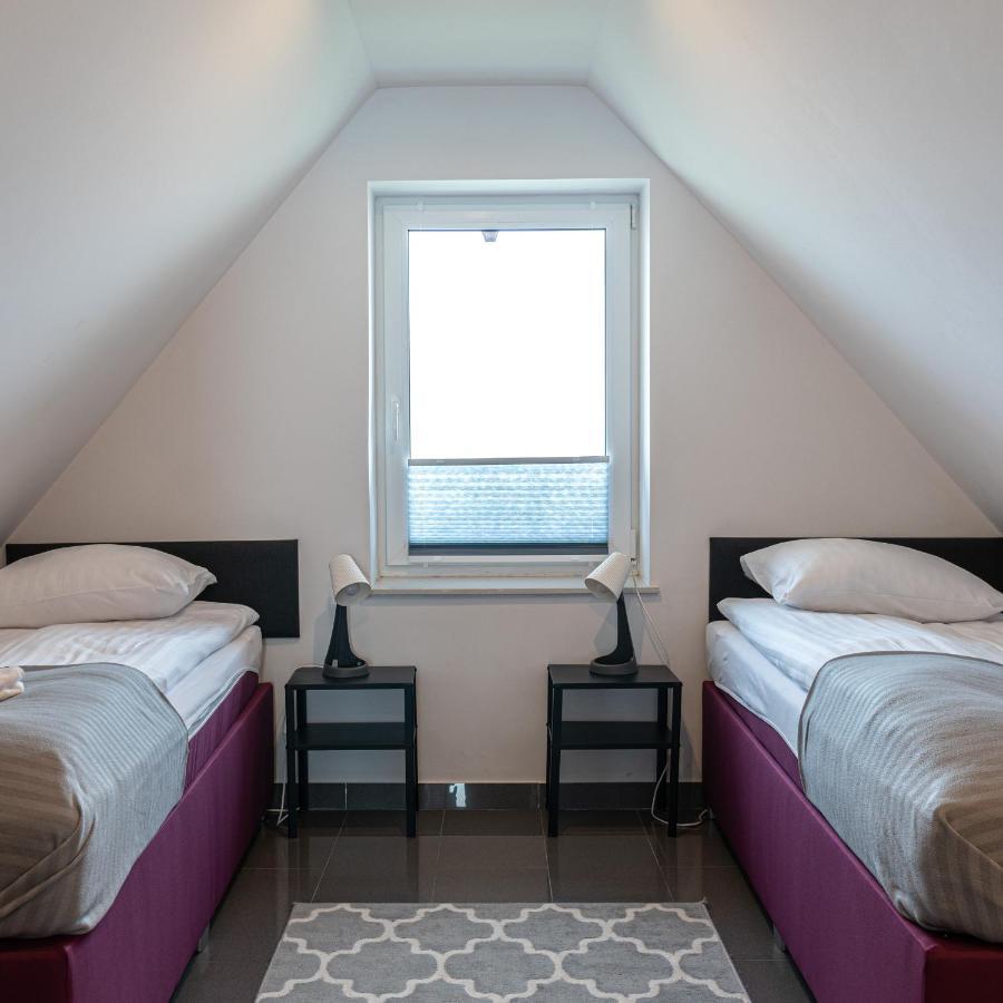 Velo Apartamenty チョルシュティン エクステリア 写真